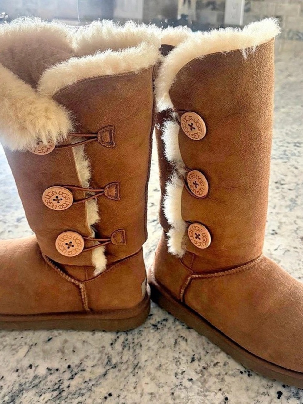 UGG Bailey Button Boots Brown US 8